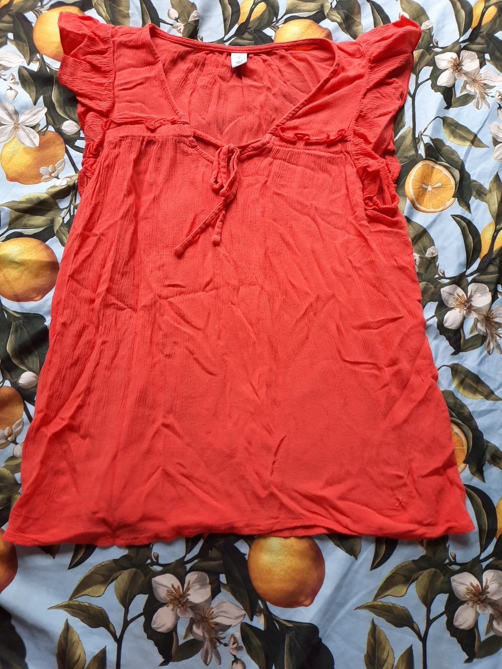 Old Navy Red Tie-Front Flutter Sleeve Top